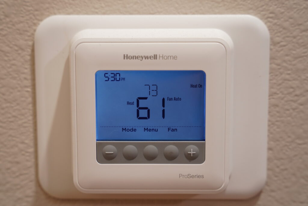 Honeywell Thermostat Not Working? Riverside Can Help