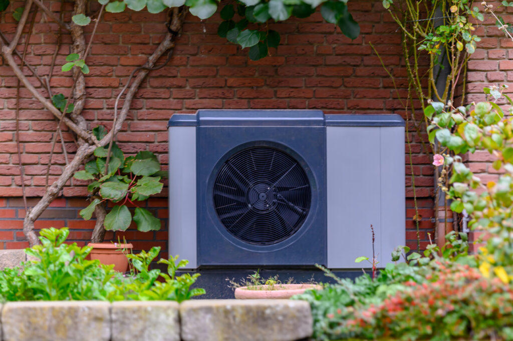 heat pump vs ac