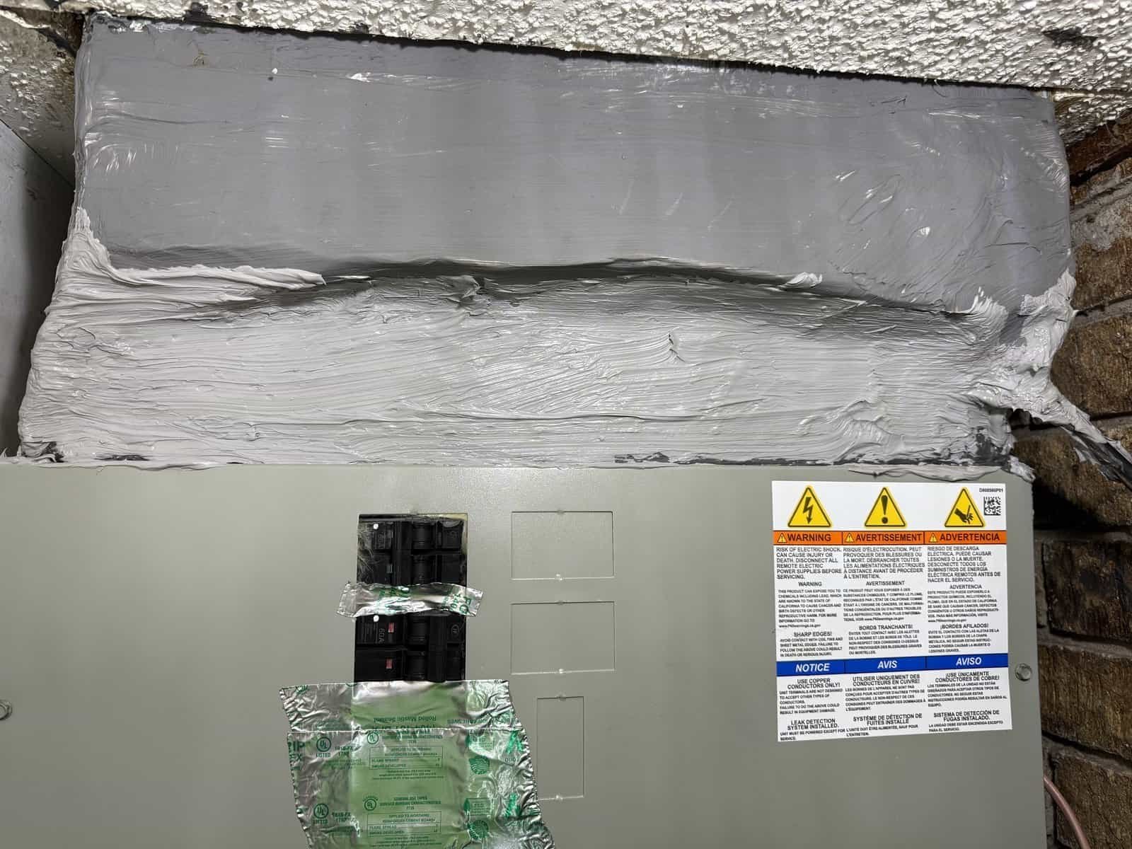 Ductwork Kept Coming Loose in Hackett, AR (Sealed Duct Joint at the Indoor Unit)