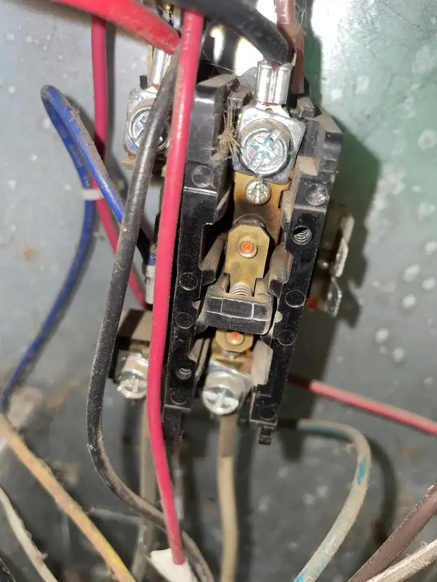 Detail photo from a Fort Smith, Arkansas HVAC service visit