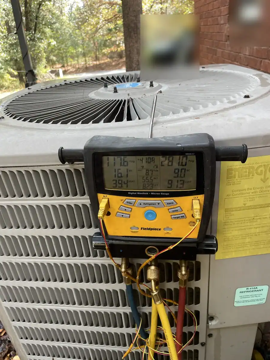 HVAC service photo from a Van Buren, Arkansas job